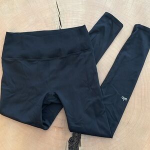 Alo Black Leggings